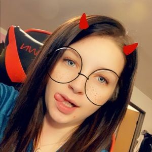 Meet your Posher, Josie